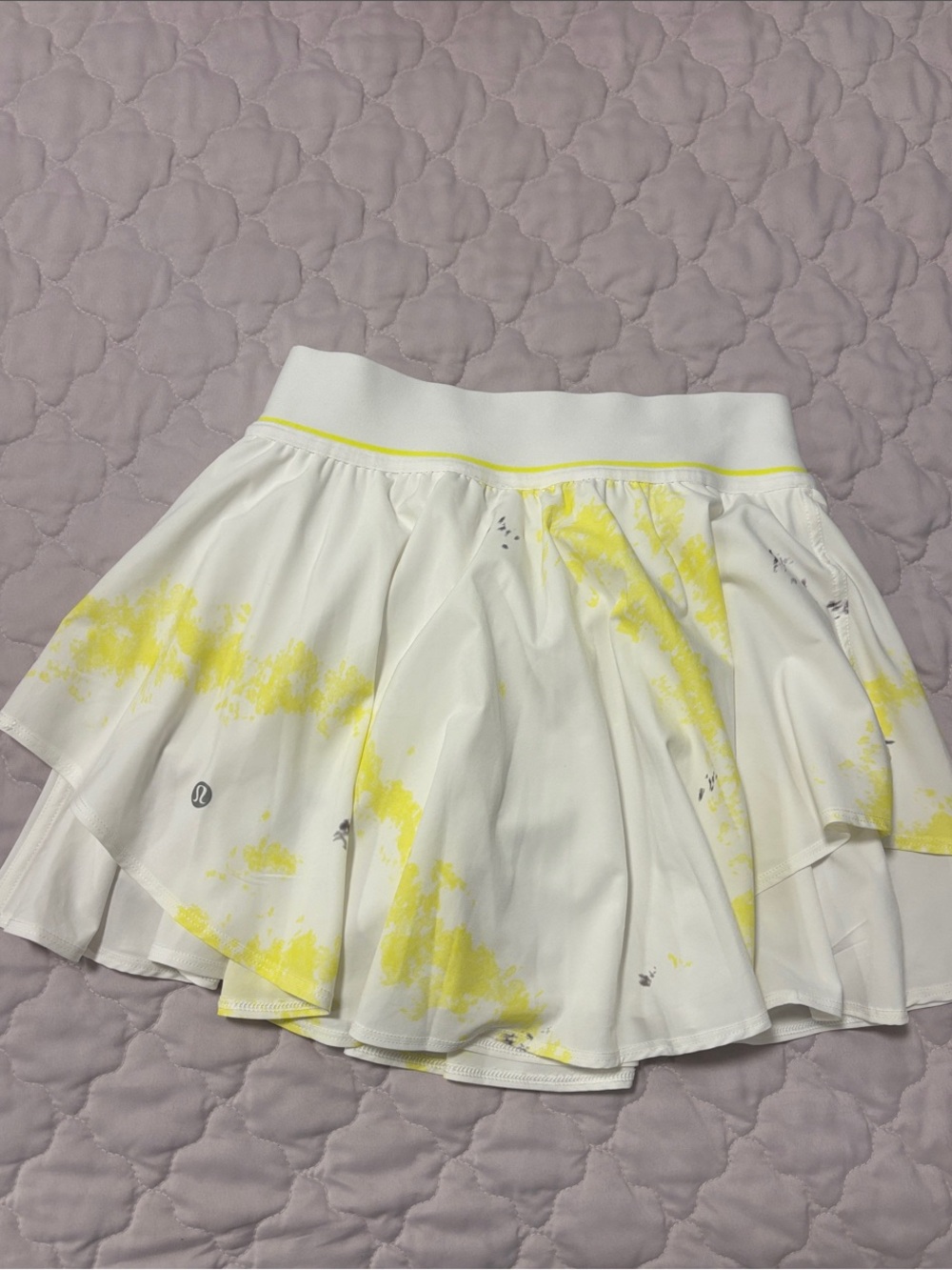 Lululemon Court Rival High Rise Skirt Size 4 - Picture 3 of 3